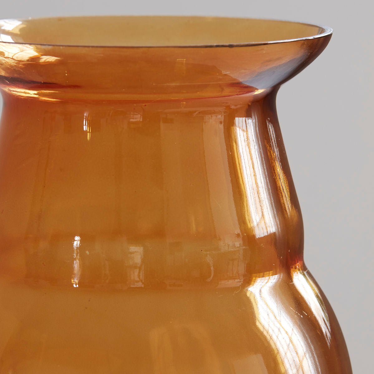 Airy Mustard Vase