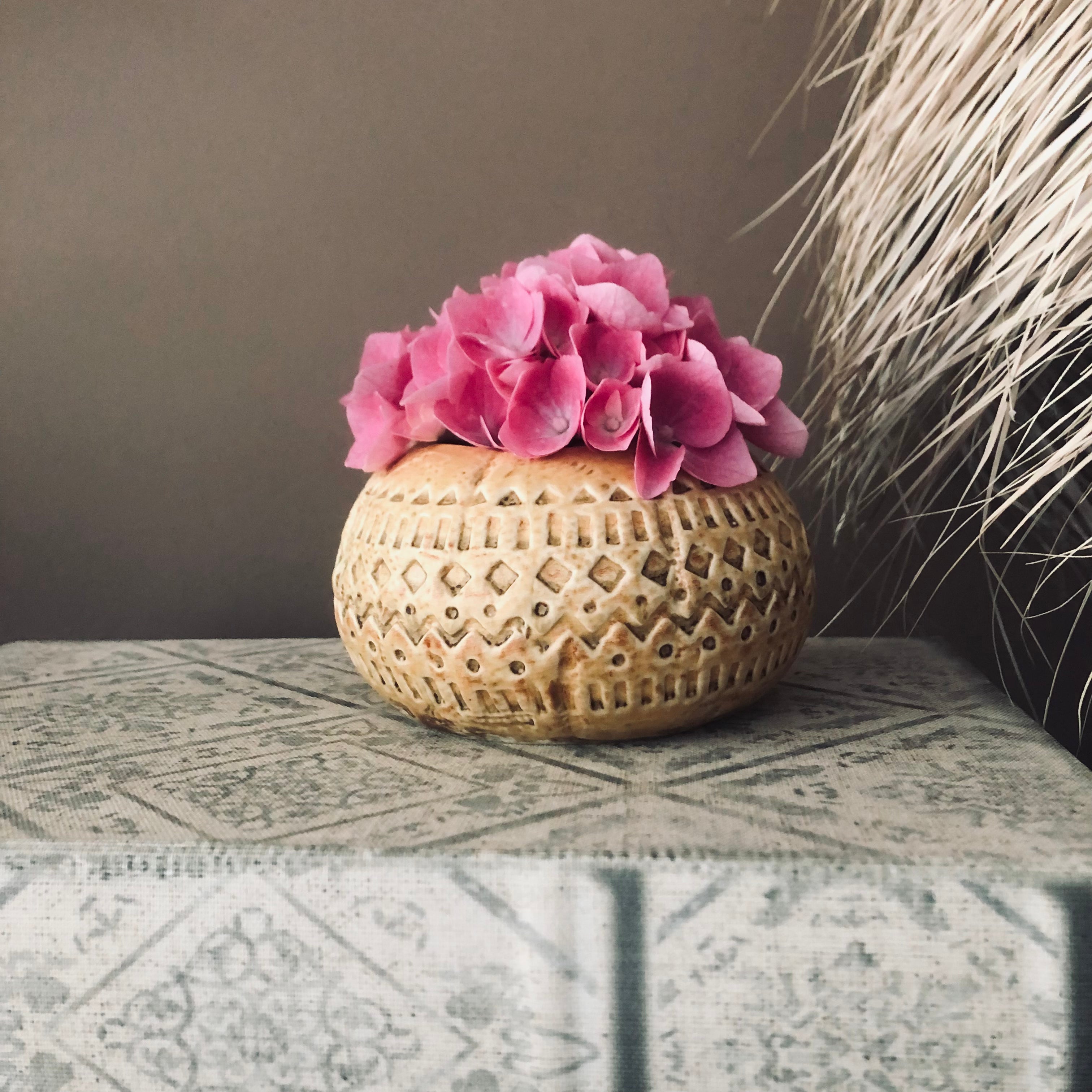 Zally Vase